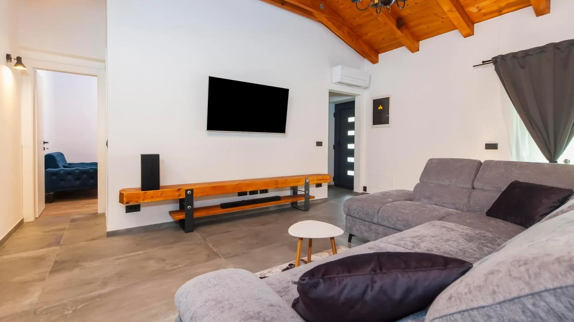Holiday House La Gronda Rovinj 0*,  Croatia
